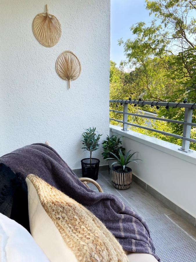 Seaside Rooms - Zentrales Design-Apartment Mit Balkon & Parkplatz - 2 Minuten Zum Strand Тіммендорфер-Штранд Екстер'єр фото