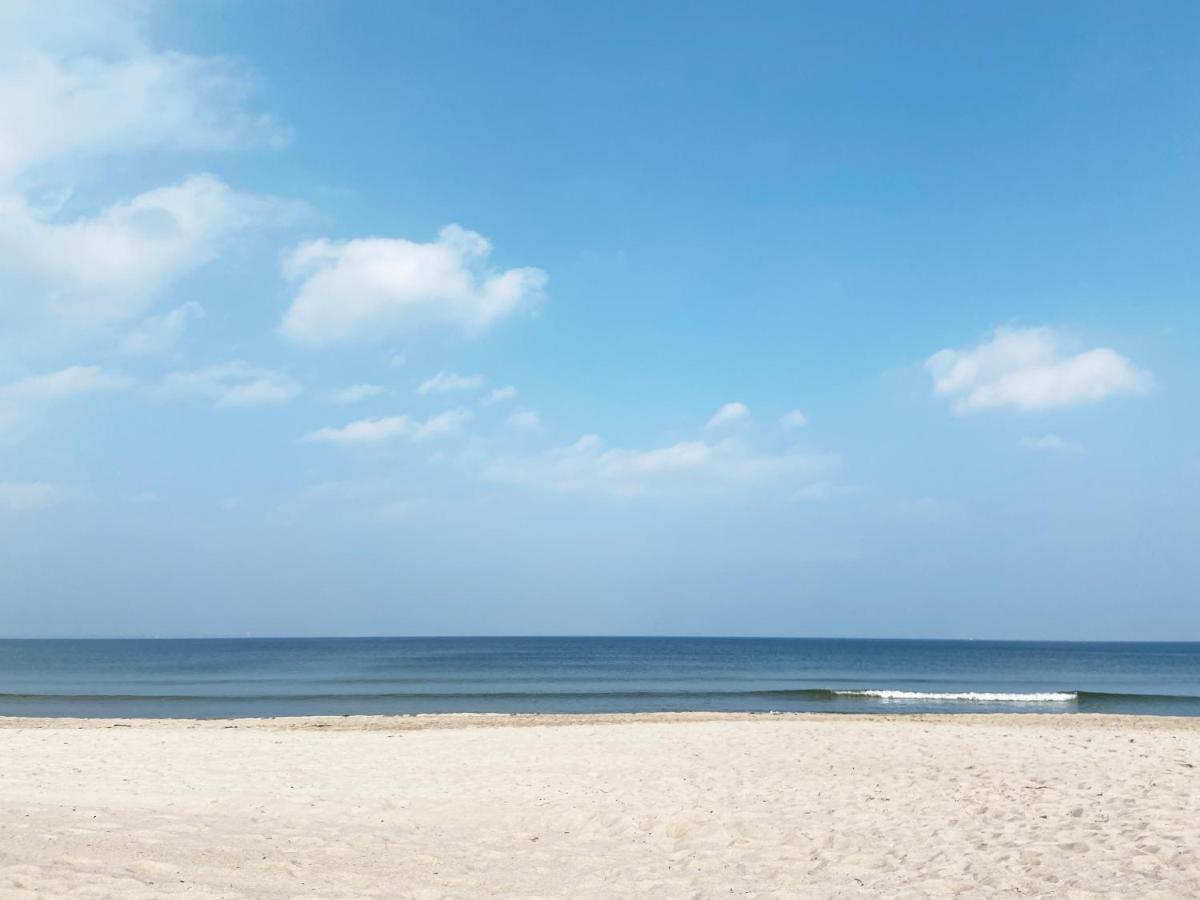 Seaside Rooms - Zentrales Design-Apartment Mit Balkon & Parkplatz - 2 Minuten Zum Strand Тіммендорфер-Штранд Екстер'єр фото